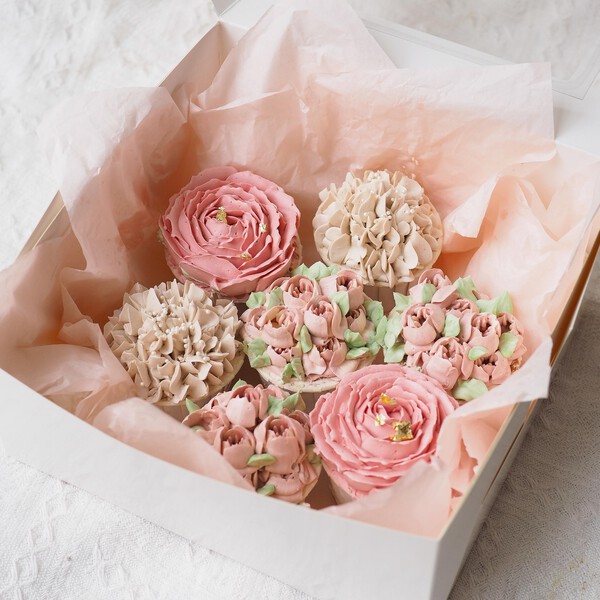 Mum's Garden | Pink Bouquet Cupcakes
